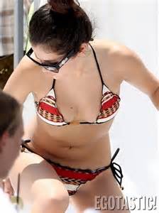 Selena Gomez Muy Sexy En Bikini Fotos Amateurs