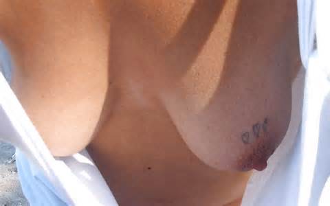 Downblouse Nipple Shots 3 [30 pictures]
