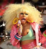 Nicki Minaj Nipple Slip Pictures