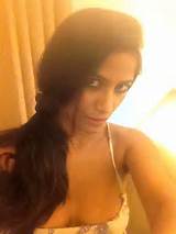 Poonam Pandey Twitter Images