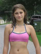 Real teen girls in sports bras from Non Nude Girls