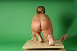 Nude Midget Helen Posing - Helen midget Nude Posing/helen_kneeling_05 ...