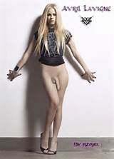 Avril Lavigne Shemale - photo 2.JPG