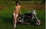 girlfriend nude motorcycle